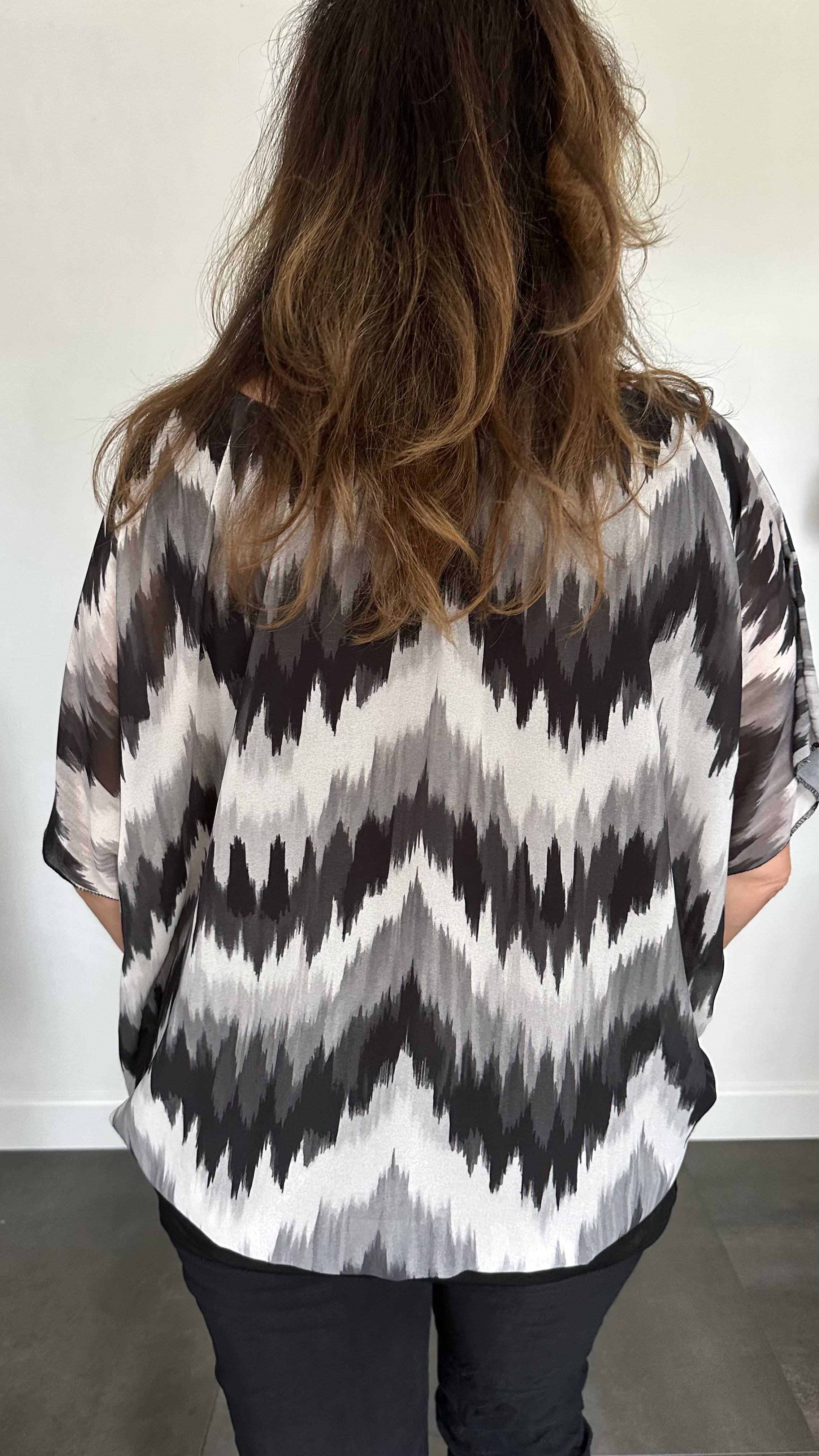 Blouse met boord zigzag zwart
