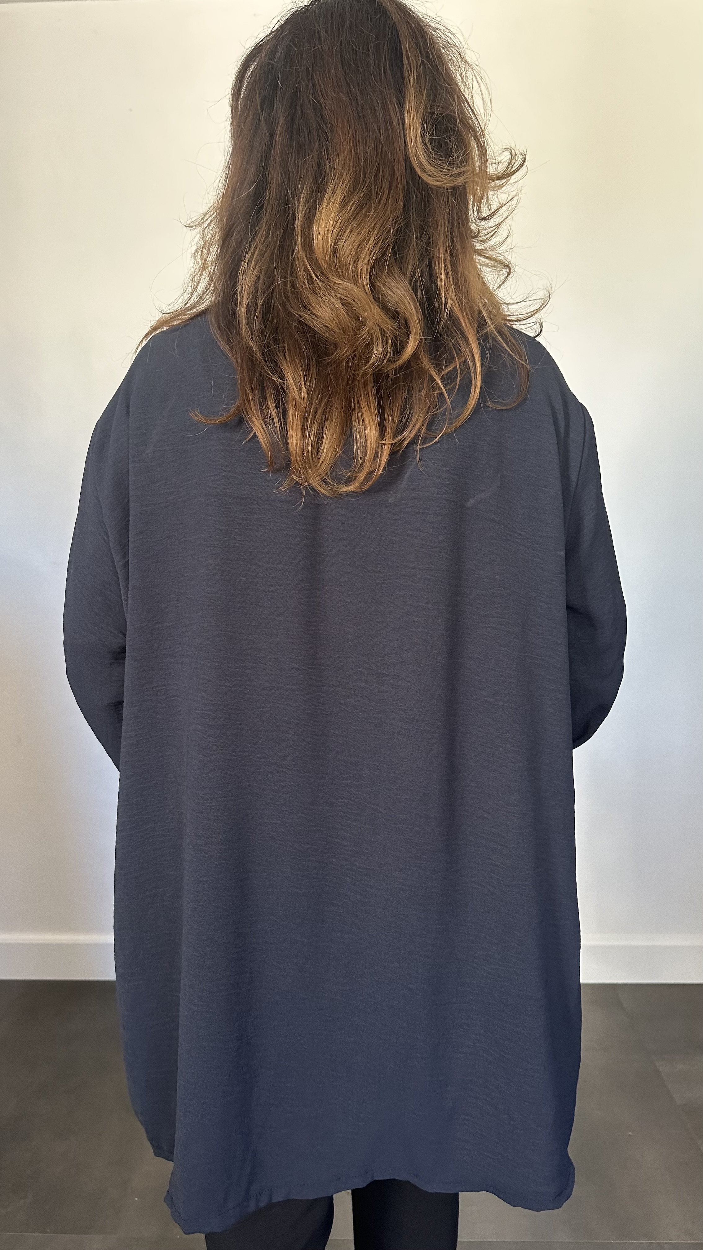 Crepe vest met sjaalkraag marine