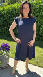 Jurk Mimi met ruche en knoopjes marine