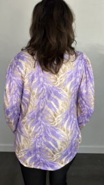 Soft shirt met v-hals en pofmouw tijger flame lila