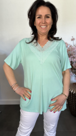 Ribbel shirt met kanten V-hals Mint