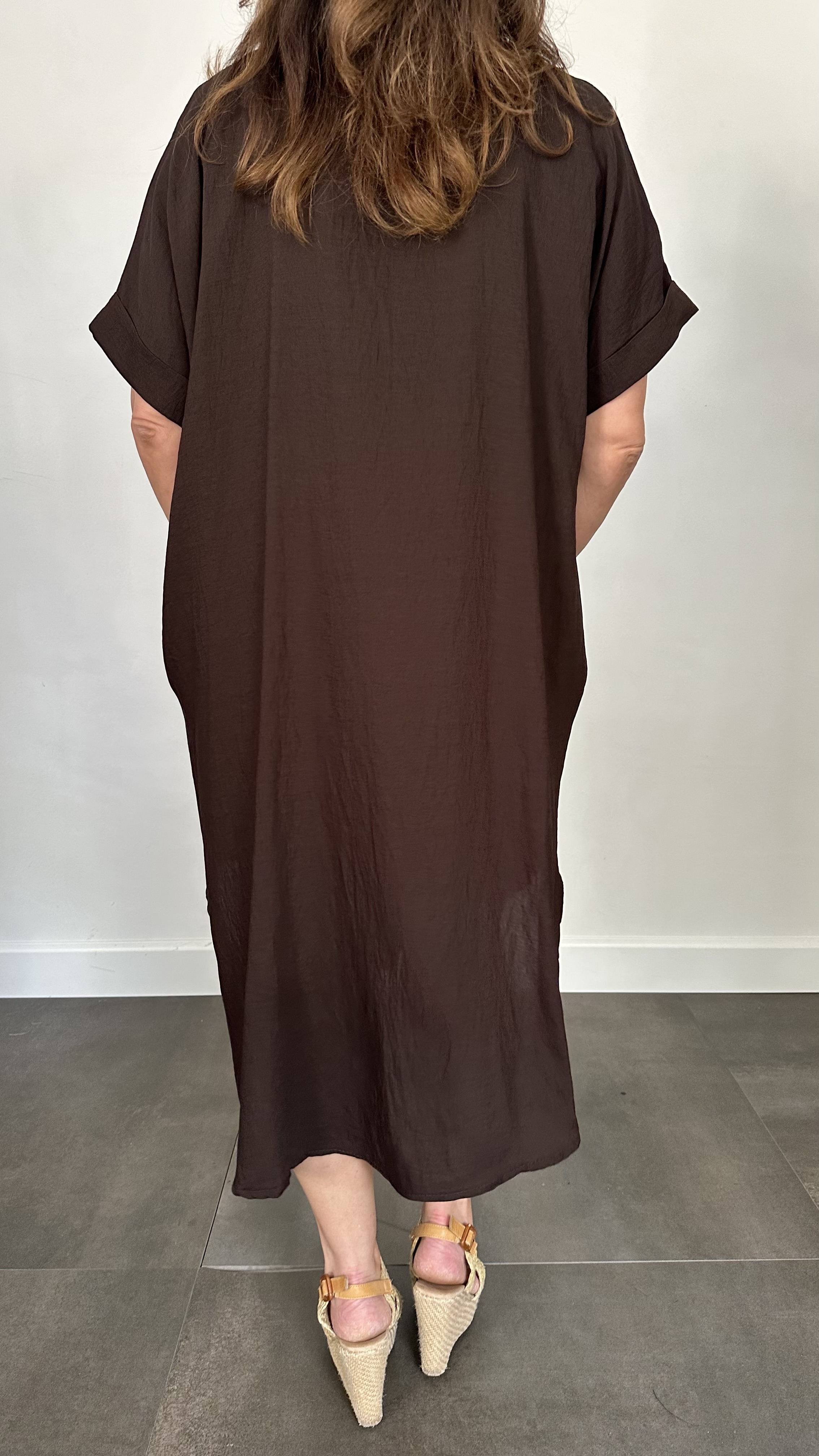 Jurk Leya uni +Size Donker bruin