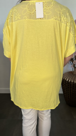 Shirt Jessica met ketting Geel