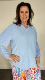 Blouse Tina met plissé pofmouw ijsblauw