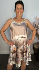 Jurk satijnlook Santorini Taupe