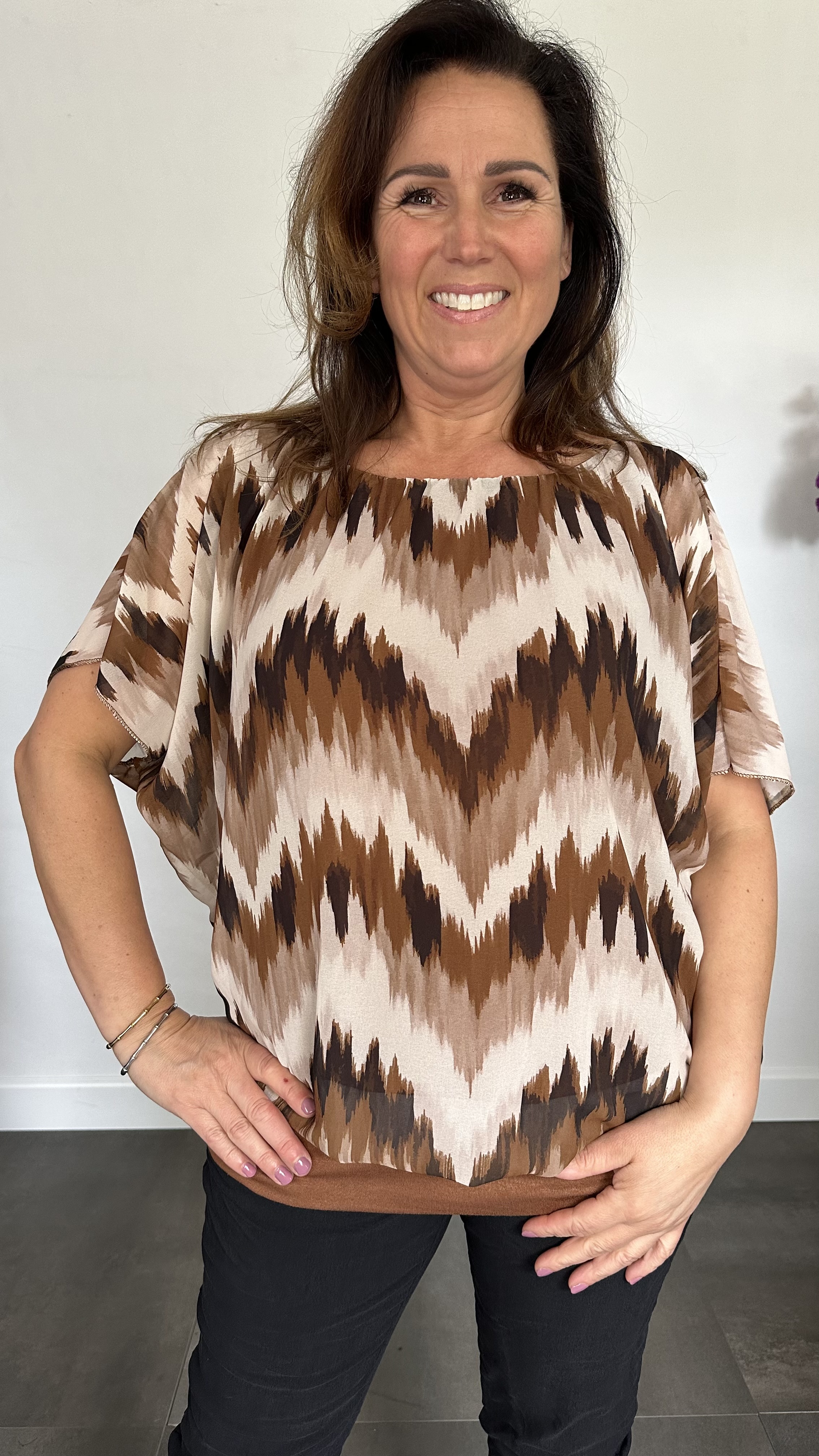 Blouse met boord zigzag cognac