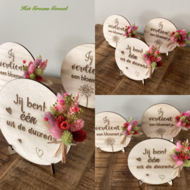 b2b kaart met staander (15 cm)zonder droogbloemen, diverse vormen