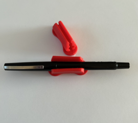 Pen holder