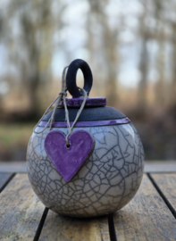 Urn met lila sterrenhanger (0.8L)