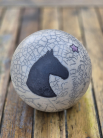 Paardenurn met lila ster (0.8 L)