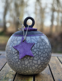 Urn met lila sterrenhanger (0.8L)