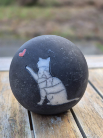 Kattenurn Sammie met rood hartje (donker)