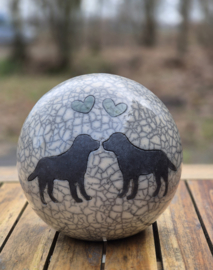 Duo urn labrador "voor altijd samen"