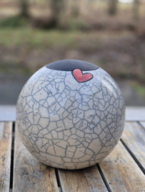 Hartenurn met klein rood hartje (850ml)