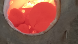 Raku gestookt