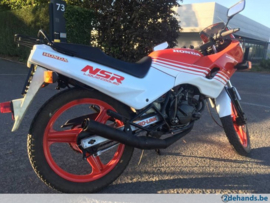 sticker tank honda nsr 50 eerste type rood