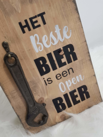 Beste biertje met  ijzer bahco opener.