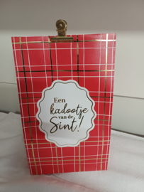 Blokbodemzak M | Kadootje van de sint | 18 x 8 x 30 cm
