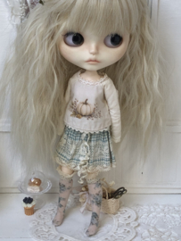 Blythe TBL outfit inspired by autumn & pumpkins