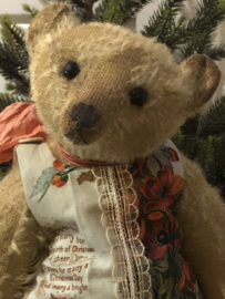 🎄 Hug Me Again Collectible bear "Jacky" standing about 10.5 inch tall.