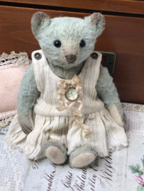 Hug Me Again Collectible bear "Whisper" standing almost 5 inch tall.