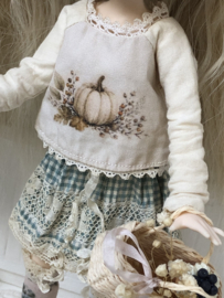 Blythe TBL outfit inspired by autumn & pumpkins