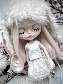 Customized Blythe Doll Lucy, OOAK