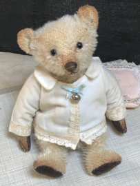 Hug Me Again Collectible bear "Julian" standing about 6 inch tall.