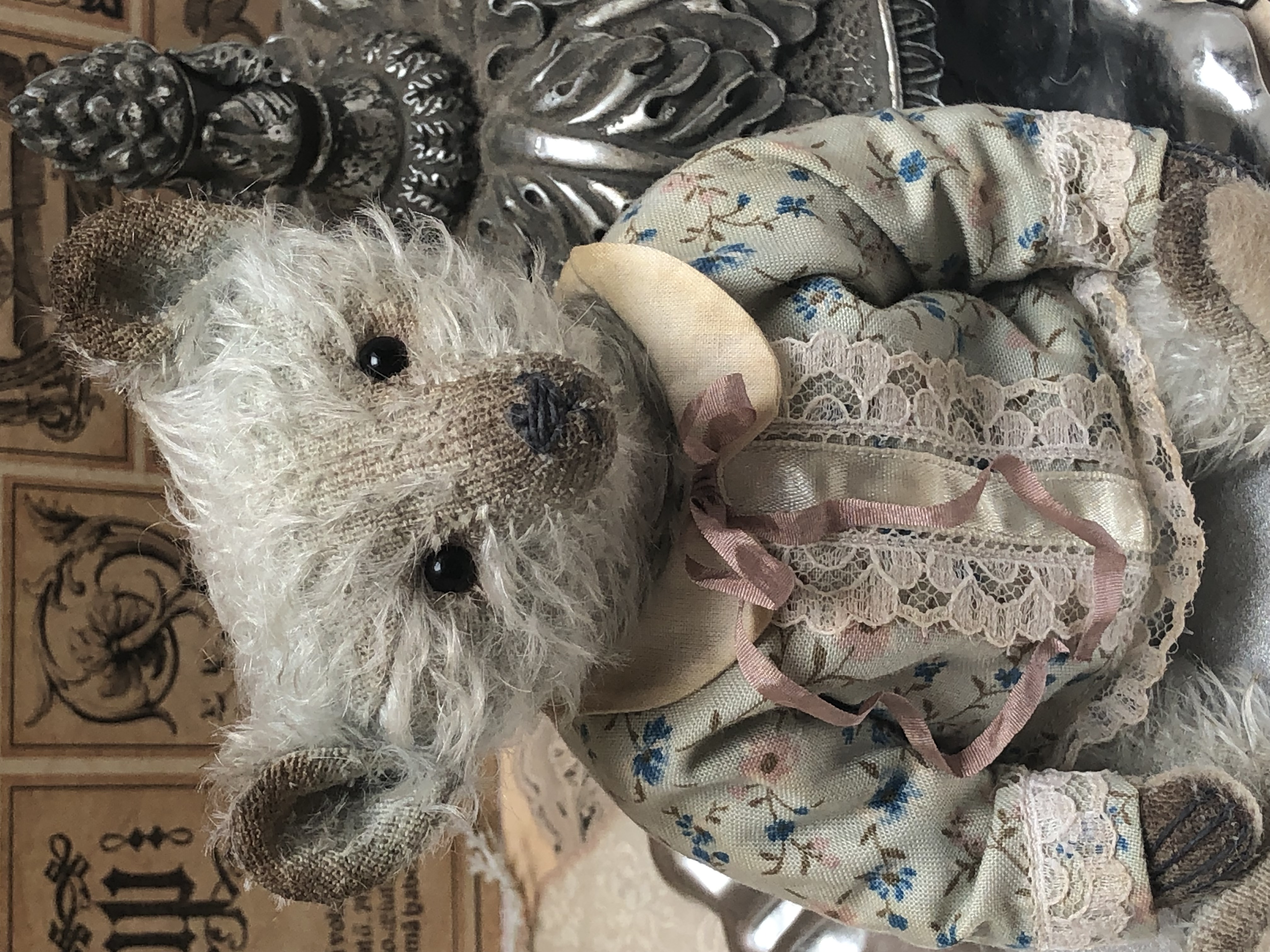 Hug Me Again Collectible bear "Wilco" standing about 7.5 inch tall.