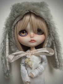 Blythe lop-eared rabbit hat.