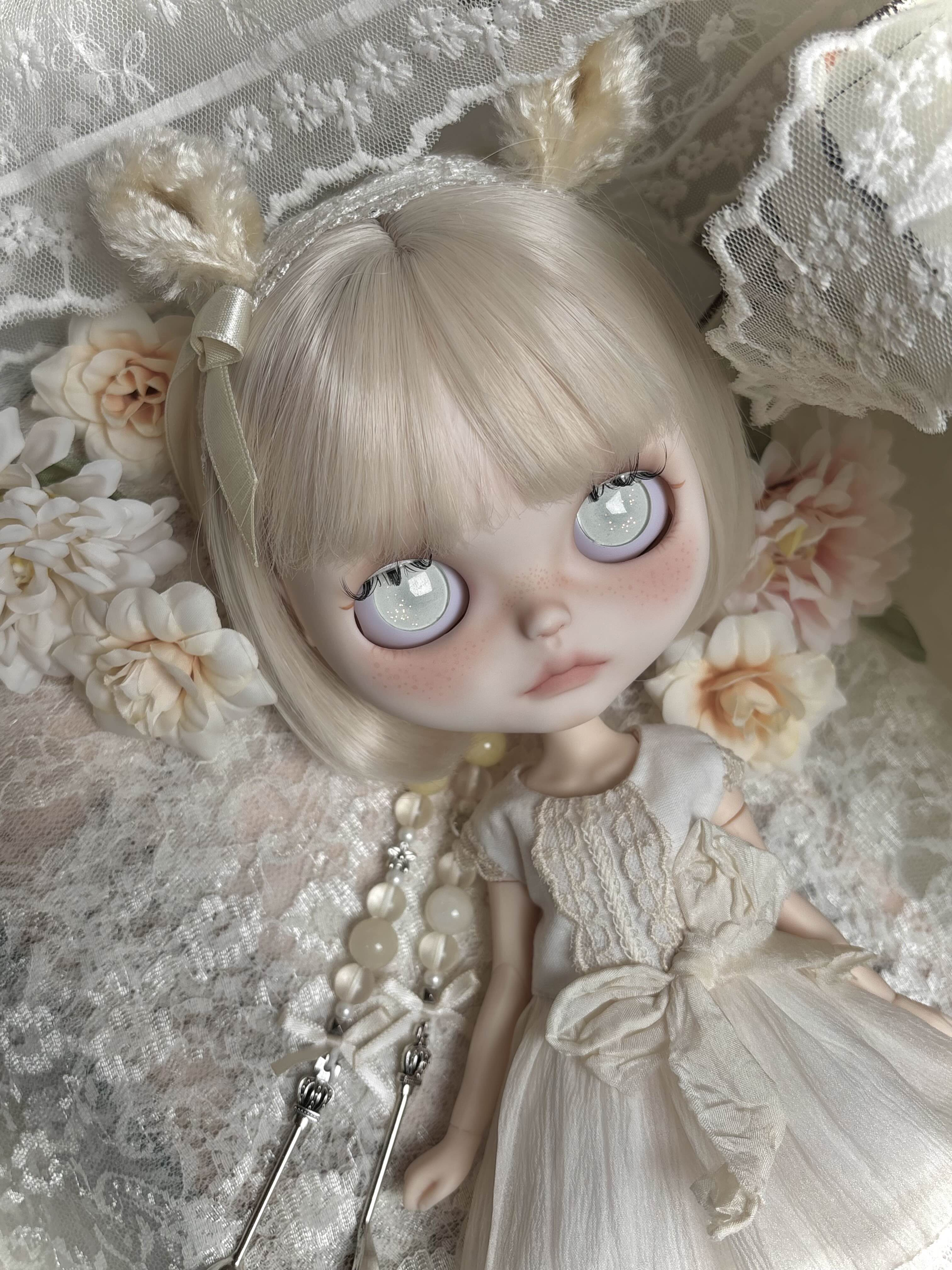 Evi Rose Dolls