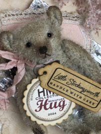 🎄 Hug Me Again Collectible bear "Little Stockingsworth" standing about 4.5 inch tall.