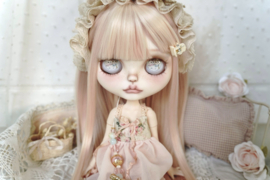 Customized Blythe Doll Flora, OOAK