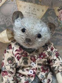 Hug Me Again Collectible bear "Little Pooch" standing about 6 inch tall.