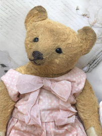 Hug Me Again Collectible bear "Maria" standing about 6 inch tall.