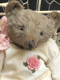 Hug Me Again Collectible bear "Miesje" standing about 6 inch tall.
