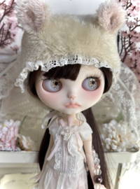 Customized Blythe Doll Hana, OOAK