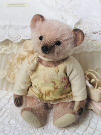 Hug Me Again Collectible bear "Little Livia" standing about 7 inch tall.