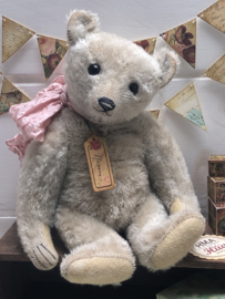 🌸 Hug Me Again Collectible bear "Roman" standing about 12.5 inch tall.