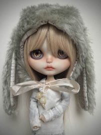 Blythe lop-eared rabbit hat.
