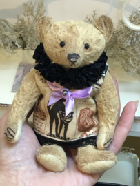 Hug Me Again Collectible bear "Candy~Muncher" standing about 6 inch tall.