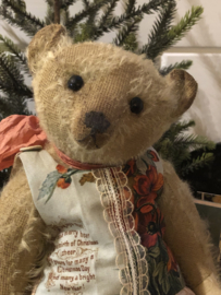 🎄 Hug Me Again Collectible bear "Jacky" standing about 10.5 inch tall.