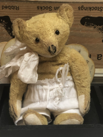 Hug Me Again Collectible bear "Finn" standing about 6 inch tall.