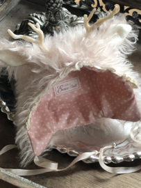 Blythe Shabby Blush Pink Deer Hat. 🦌