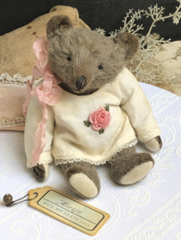 Hug Me Again Collectible bear "Miesje" standing about 6 inch tall.