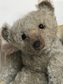 Hug Me Again Collectible bear "Lazy Oliver" standing about 17 inch tall.