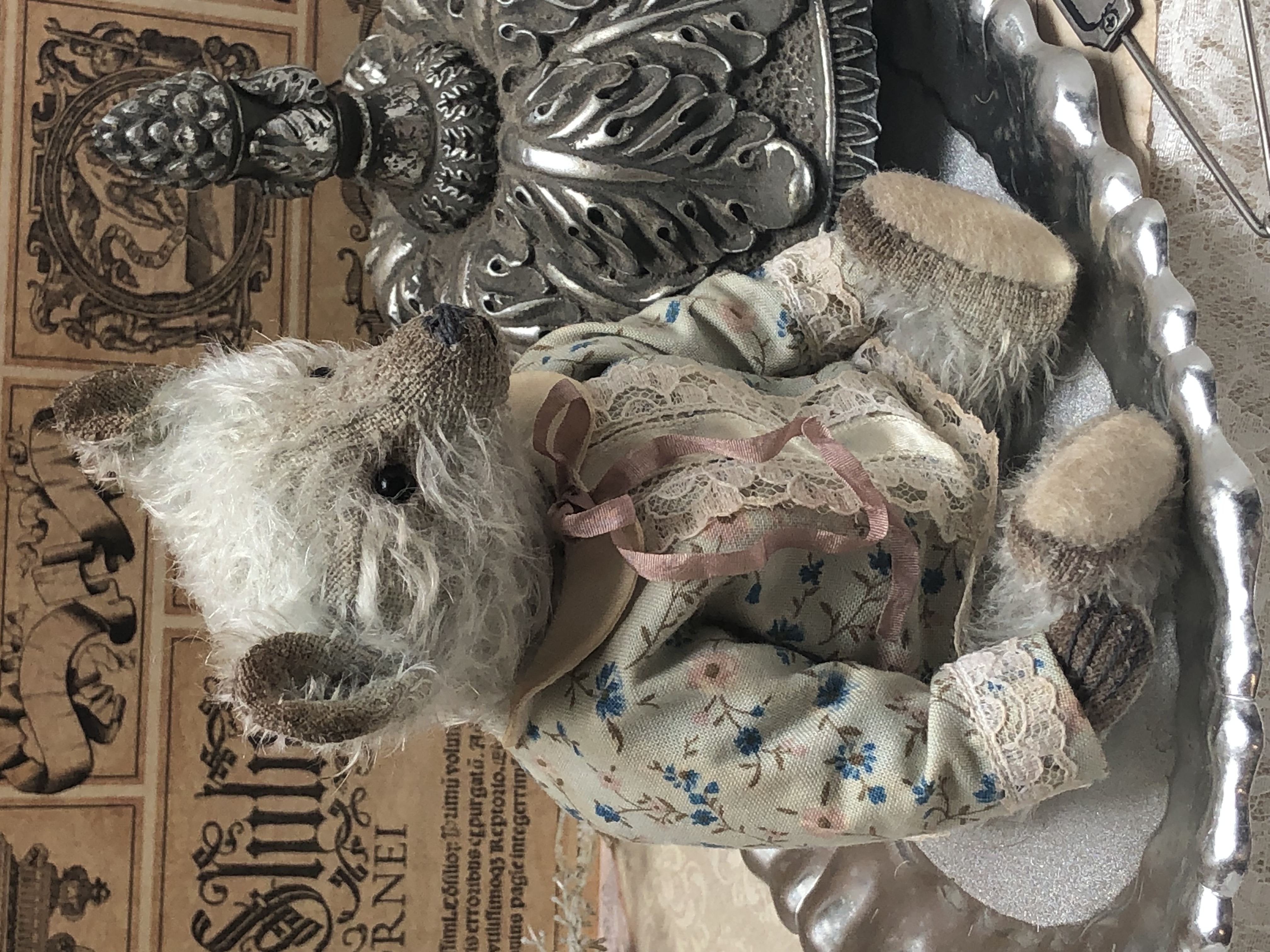 Hug Me Again Collectible bear "Wilco" standing about 7.5 inch tall.