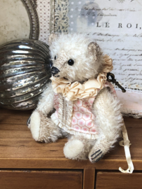 Hug Me Again Collectible bear "Little Drew" standing almost 5 inch tall.