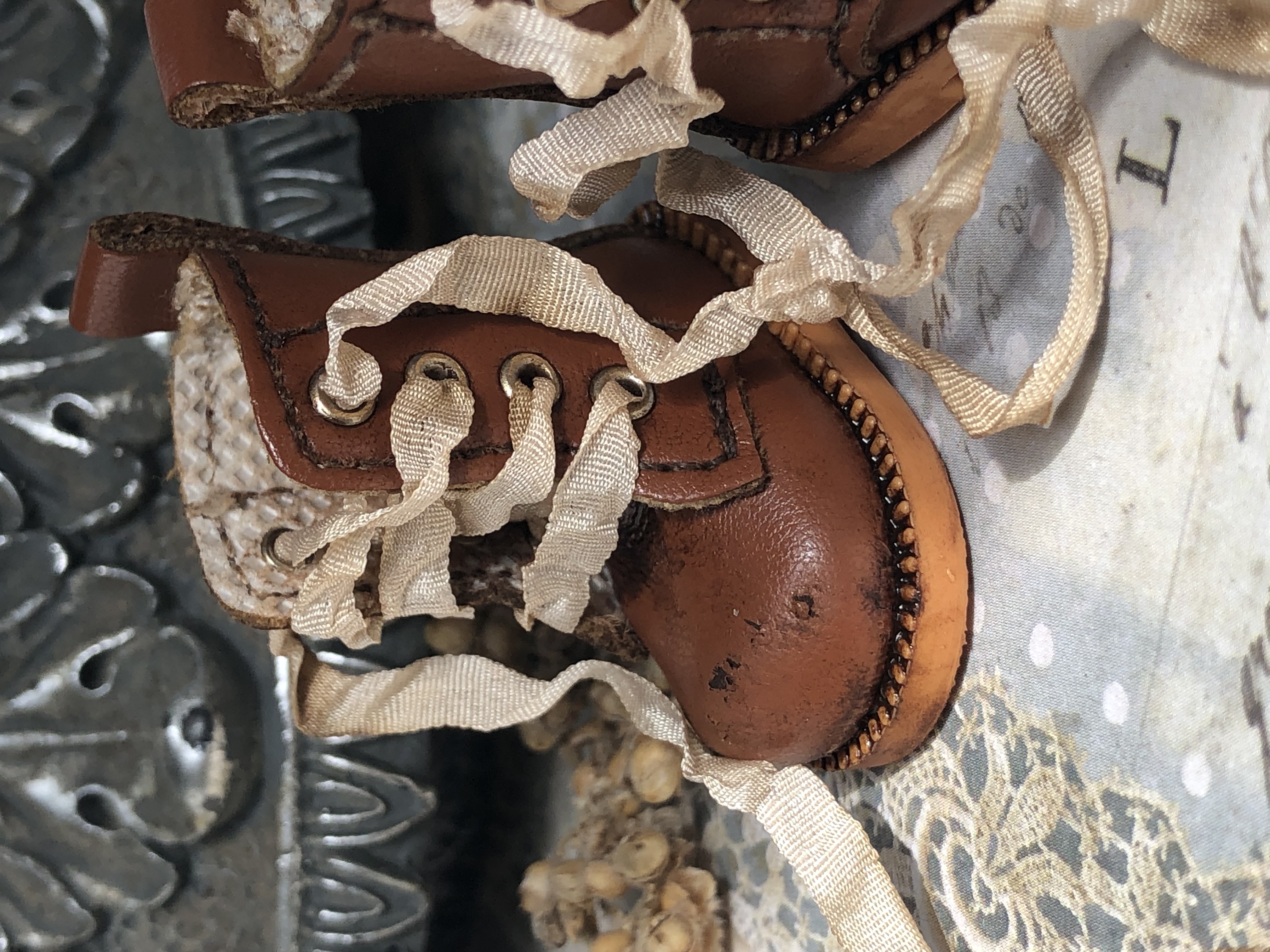 Shabby Chic Brown aged boots for Blythe.