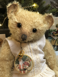 🎄 Hug Me Again Collectible bear "Brittle" standing about 10.5 inch tall.